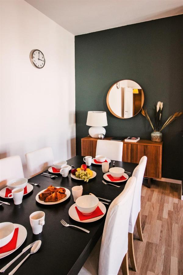 Beautiful Apartments In Porte De Namur Брюссель Екстер'єр фото